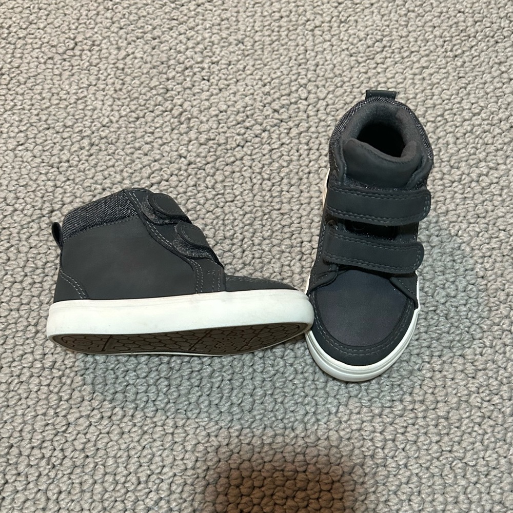 Fall Toddler Shoe 5c 🍂🍁